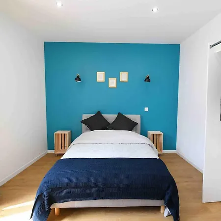 An Authentic Experience With In The Center Appartement *