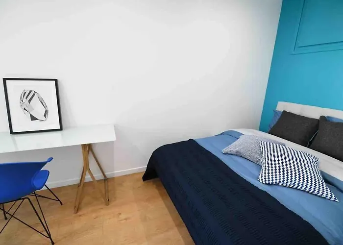 An Authentic Experience With In The Center Poitiers